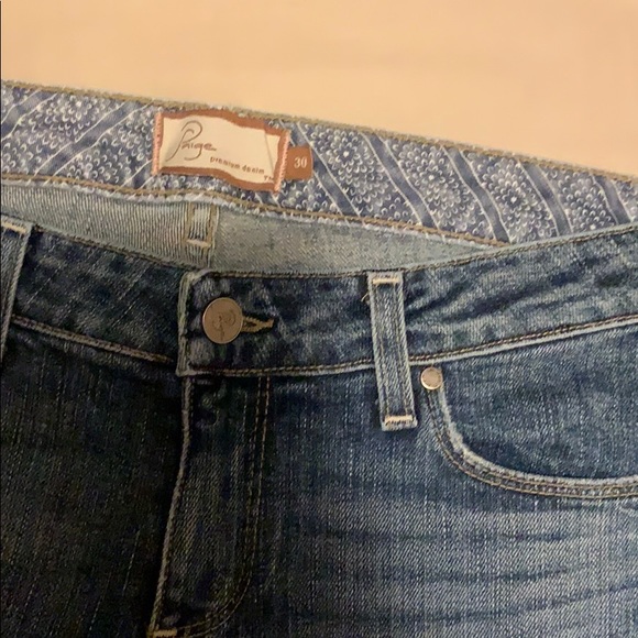 Great Pair of “Paige” premium denim jeans!! - Picture 3 of 4
